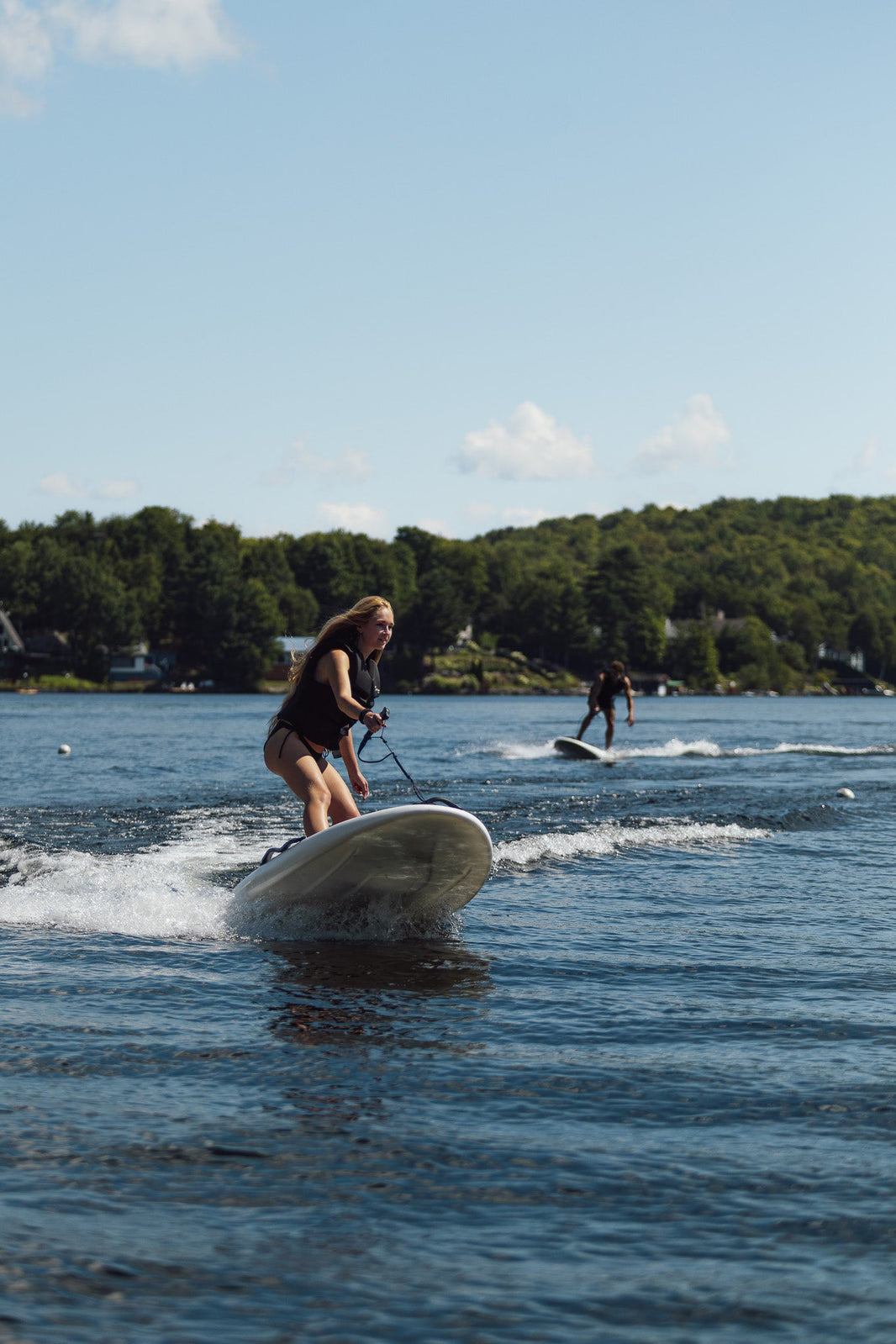Comment choisir une planche de surf électrique?